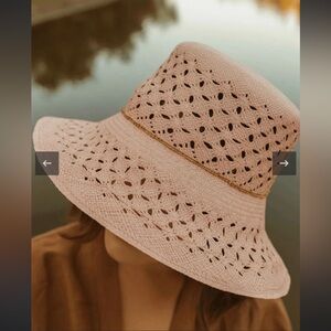 NWT Freya Carnation Straw Hat